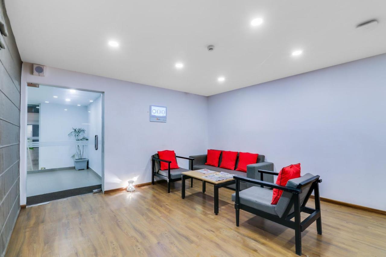 Oyo Townhouse 87 Spartan Nagar Chennai Exterior photo